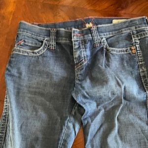 B United jeans